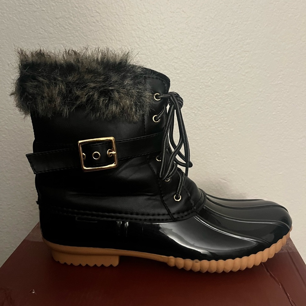 Natural Breeze Duct snow boots, waterproof, insulated.